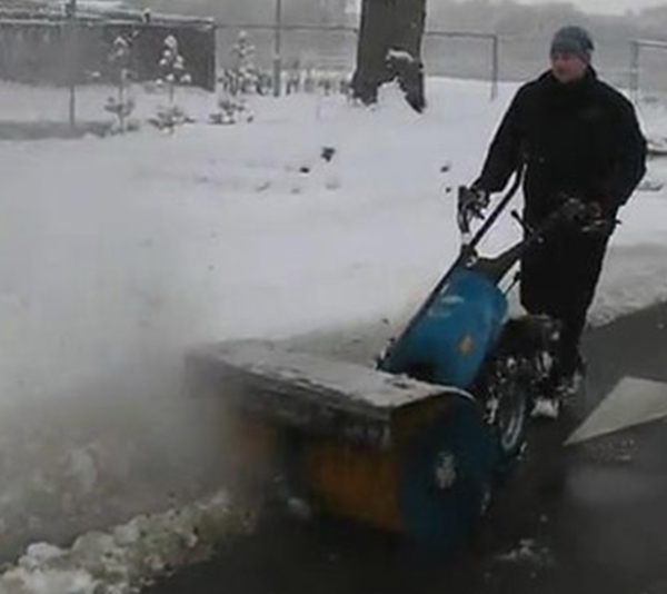 六盘水意大利进口多功能除雪机